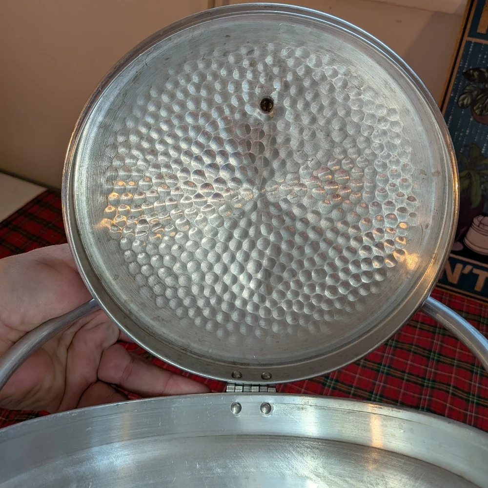 MCM Italian Silver Hammered Aluminum Ice Bucket 1950's